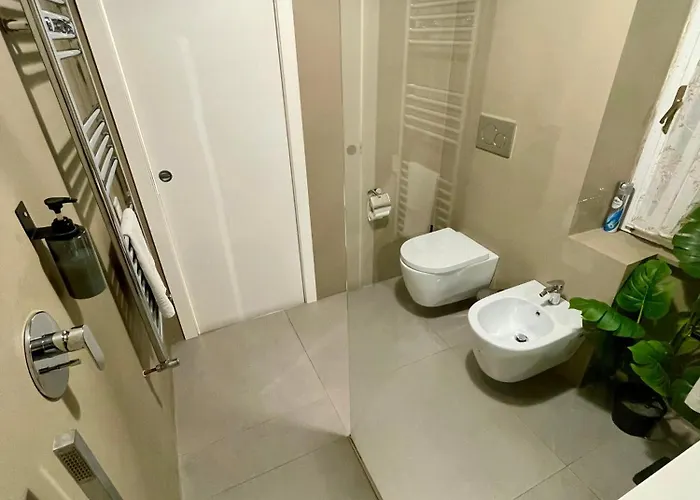 Privatehouseinrome Appartement *